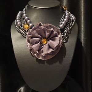 Elegant Floral Statement Necklace